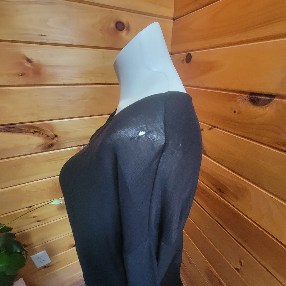 💰⏳️Free People Unique Sheer Drapey Top Size Large NWT DEFECT